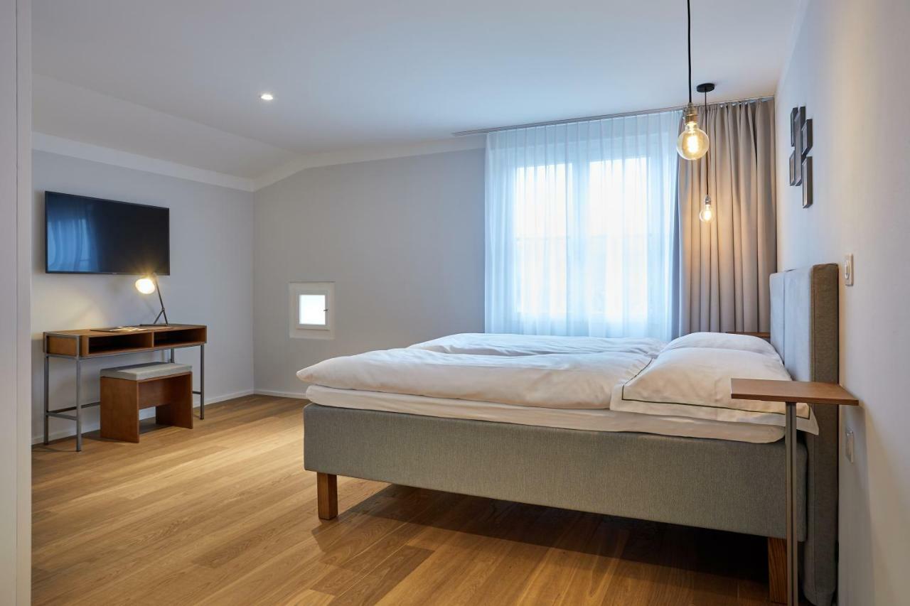 Italian Lifestyle & Osteria Chartreuse Hotel